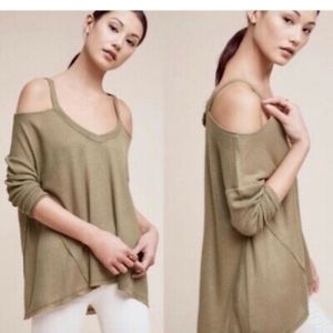 3/$12 ANTHROPOLOGIE Oversized Cold Shoulder Top
